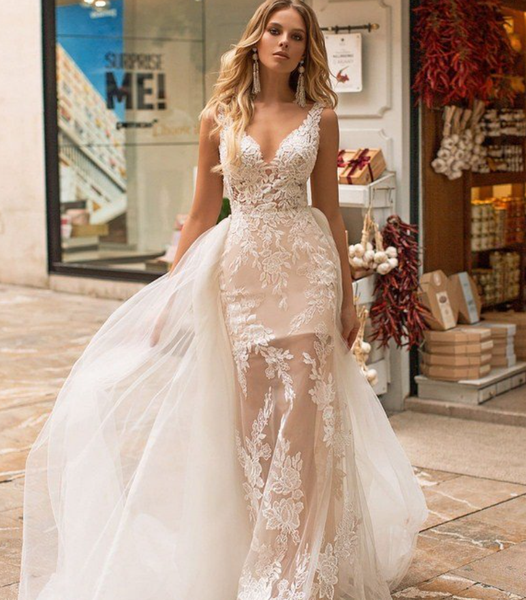 вышивка на свадебном платье